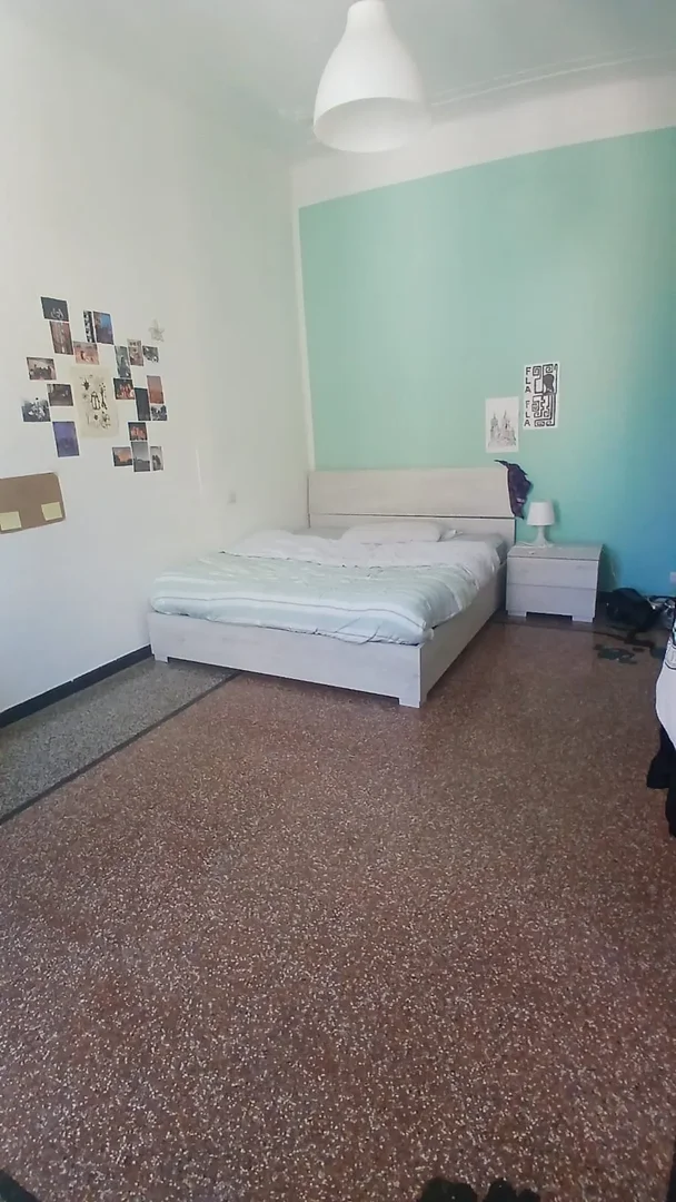 Przyjazny dla studentów pokój w z nowoczesnymi udogodnieniami