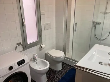 Prywatny pokój Via Anton Giulio Barrili 7, obraz 6 6