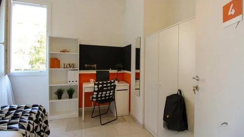 Privatzimmer in der Via Giacomo Ciamician 4, bild 1 von 21