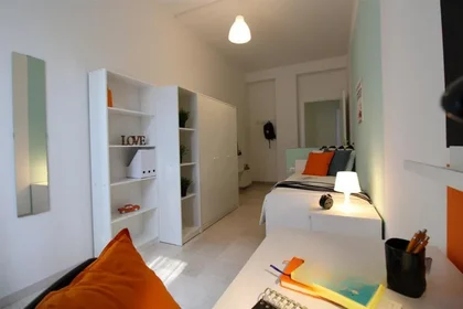 Privatzimmer in der Via Giacomo Ciamician 4, bild 2 von 21