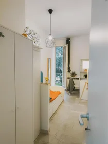 Privatzimmer in der Via Giacomo Ciamician 4, bild 4 von 22