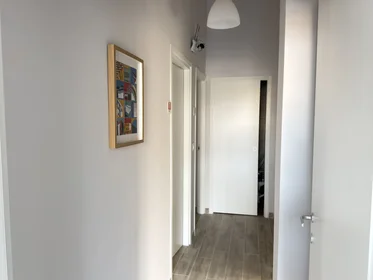 Stanza privata in Via Tirino 67, immagine 9 di 13