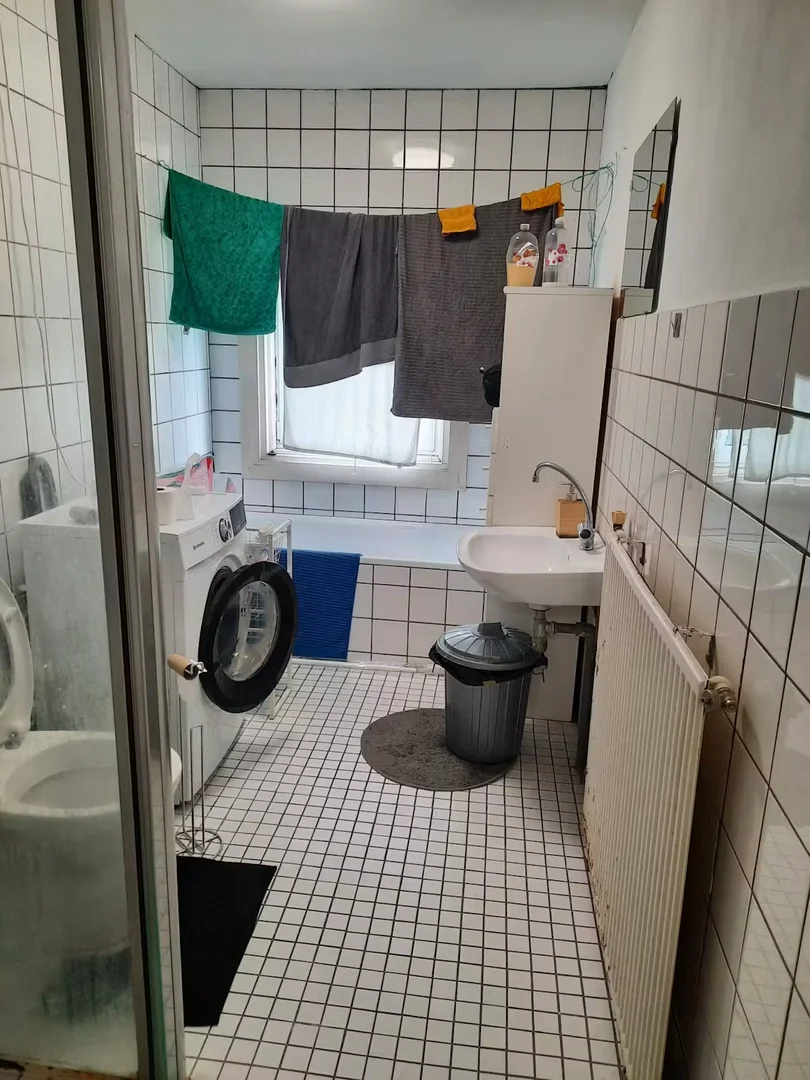 Camera accogliente per studenti disponibile a 