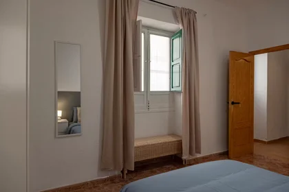 Stanza privata in Carrer de Sant Mateu, Carolinas Altas, immagine 6 di 10