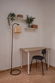 Stanza privata in Carrer de Sant Mateu, Carolinas Altas, immagine 8 di 10