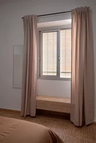 Stanza privata in Carrer de Sant Mateu, Carolinas Altas, immagine 10 di 10