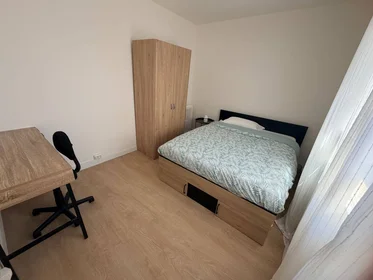 Private room at Montpellier, 34080, image 11 of 16
