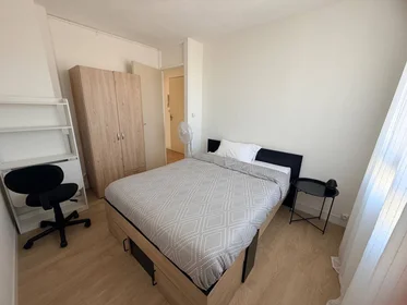 Private room at Montpellier, 34080, image 8 of 16