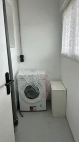 Stanza privata in Le mans, 72100, immagine 11 di 13