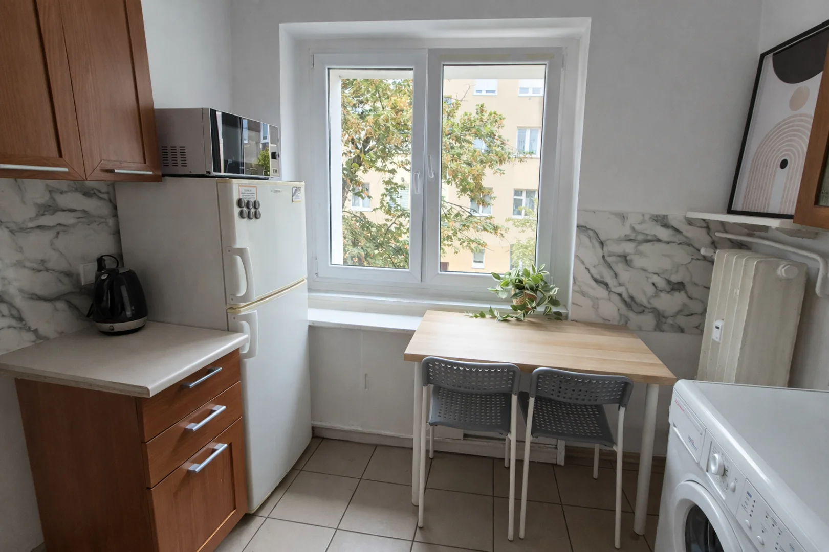 Habitación estudiantil amplia y cómoda en 