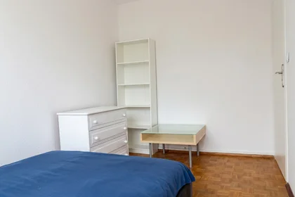 Chambre privée à Stefana Czarnieckiego 29, image 6 de 6