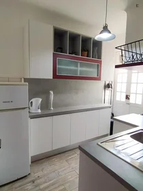 Chambre partagée à Travessa da Bica Velha, image 4 de 32