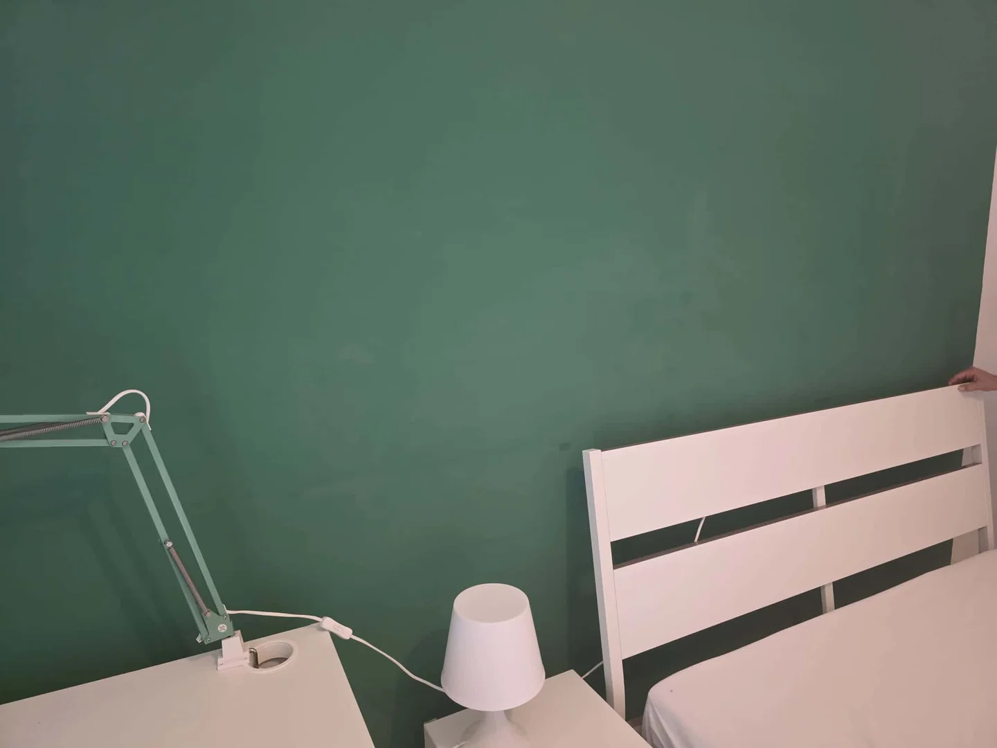 Zimmer in Studentenwohnung in  zu vermieten, voll möbliert
