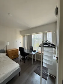 Chambre privée à Mercuriusstraat, image 1 de 2