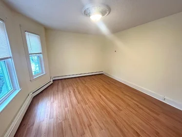 Apartamento inteiro em residência em 89, Lincoln St., Unit 2, Wellington, Cambridge, MA, 02141, imagem 13 de 20