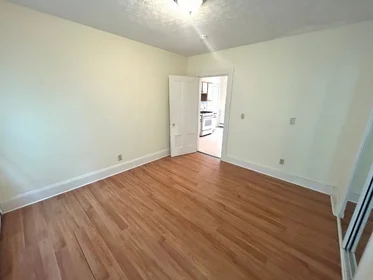 Apartamento inteiro em residência em 89, Lincoln St., Unit 2, Wellington, Cambridge, MA, 02141, imagem 20 de 20