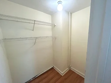 Apartamento inteiro em residência em 89, Lincoln St., Unit 2, Wellington, Cambridge, MA, 02141, imagem 5 de 20