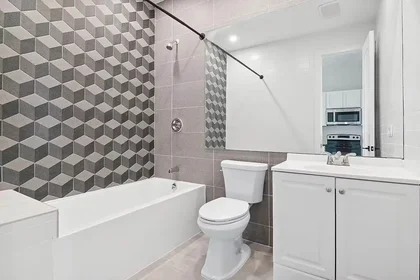 Private room at Park Avenue, Bedford-Stuyvesant, image 4 of 10