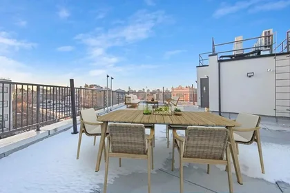 Private room at Park Avenue, Bedford-Stuyvesant, image 8 of 10