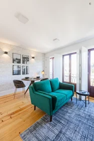 Entire apartment at Rua Santa Catarina, image 12 of 25