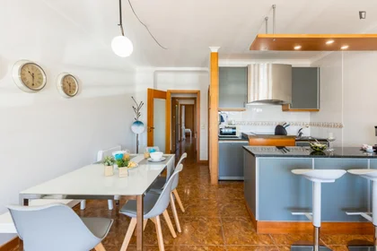 Entire apartment at Rua Alfredo Dias, image 13 of 29