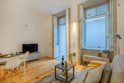 Apartamento inteiro em Rua de Santa Catarina, imagem 12 de 39