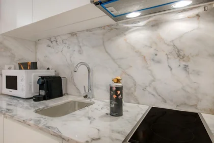 Apartamento inteiro em Rua de Santa Catarina, imagem 23 de 39