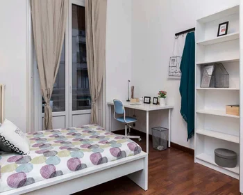 Chambre privée à 1, Via Giulio Tarra, Milano, 20124, image 6 de 41