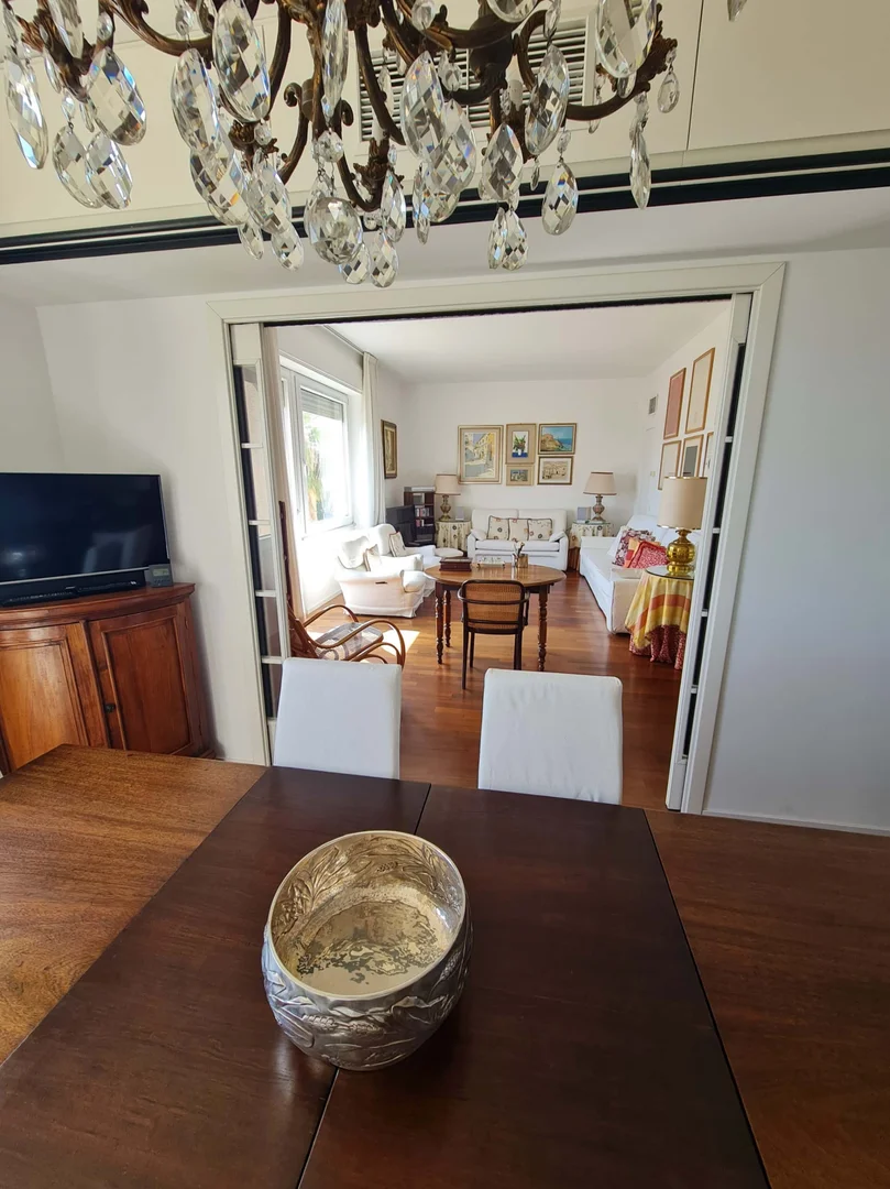 Viale Luigi Merello, 44, 09123 Cagliari CA, Italia