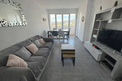 Chambre privée à Marseille, 13009, image 1 de 10