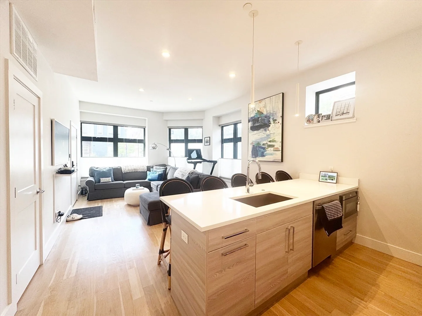109, Liverpool St., Unit 1, East Boston, Boston, MA, 02128