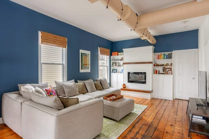Appartamento intero in residence in 10, Cottage St., Unit 2, East Boston, Boston, MA, 02128, immagine 14 di 22