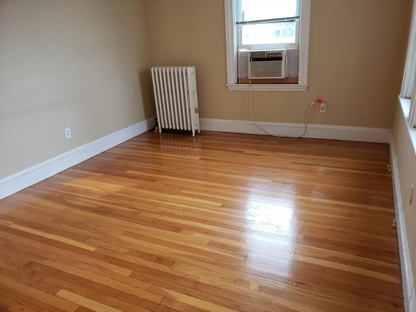 1666, Commonwealth Ave., Unit 36, Brighton, Boston, MA, 02135