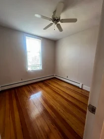 Gesamte Unterkunft im Wohnheim in der 5, Hatch St., Unit 3, South Boston, Boston, MA, 02127, bild 15 von 16