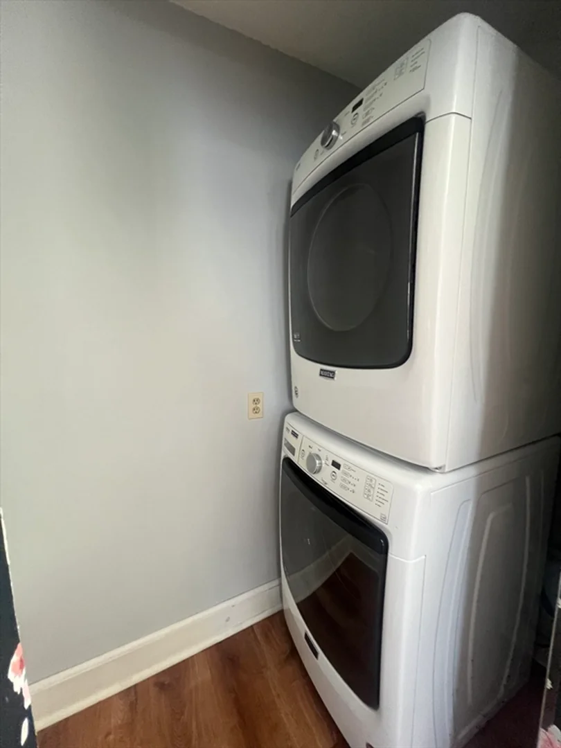 5, Hatch St., Unit 3, South Boston, Boston, MA, 02127