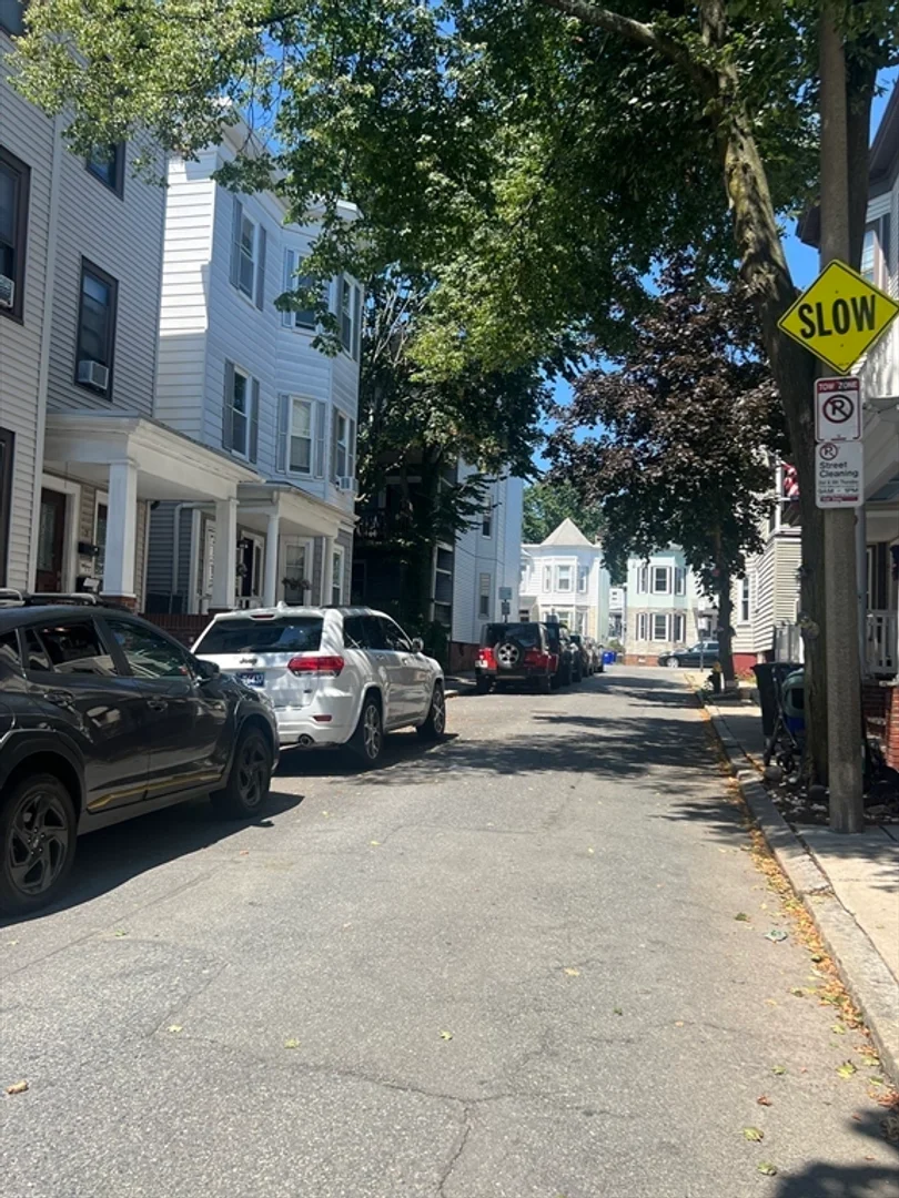 5, Hatch St., Unit 3, South Boston, Boston, MA, 02127
