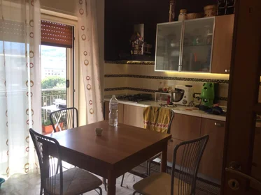Chambre privée à Viale dei Tigli, image 6 de 10