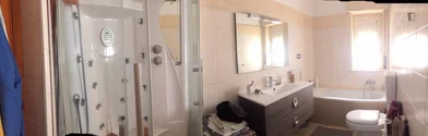 Chambre privée à Viale dei Tigli, image 7 de 10