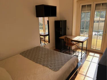 Quarto privado em Calçada da Palma de Baixo, imagem 2 de 14