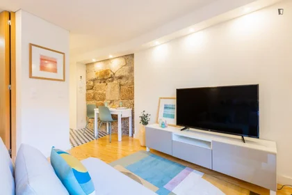 Apartamento inteiro em Campo Mártires da Pátria, imagem 8 de 23