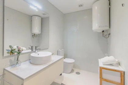 Apartamento inteiro em Gonçalo Cristóvão, imagem 16 de 19