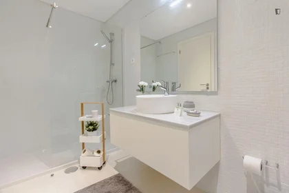 Apartamento inteiro em Gonçalo Cristóvão, imagem 17 de 19