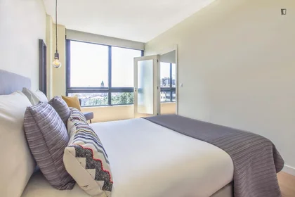 Apartamento inteiro em Gonçalo Cristóvão, imagem 6 de 19