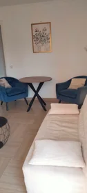 Logement entier à Avenue du Petit Juas, image 5 de 12