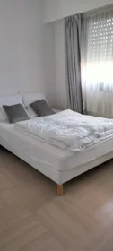 Logement entier à Avenue du Petit Juas, image 9 de 12