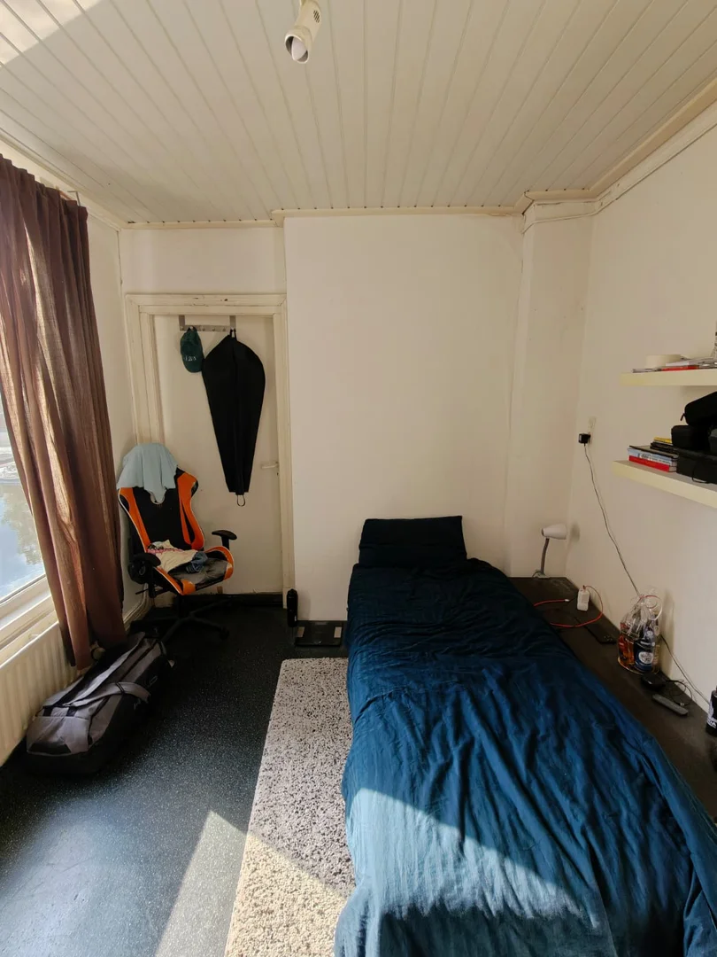 Budgetfreundliches Studentenzimmer in Campusnähe in 