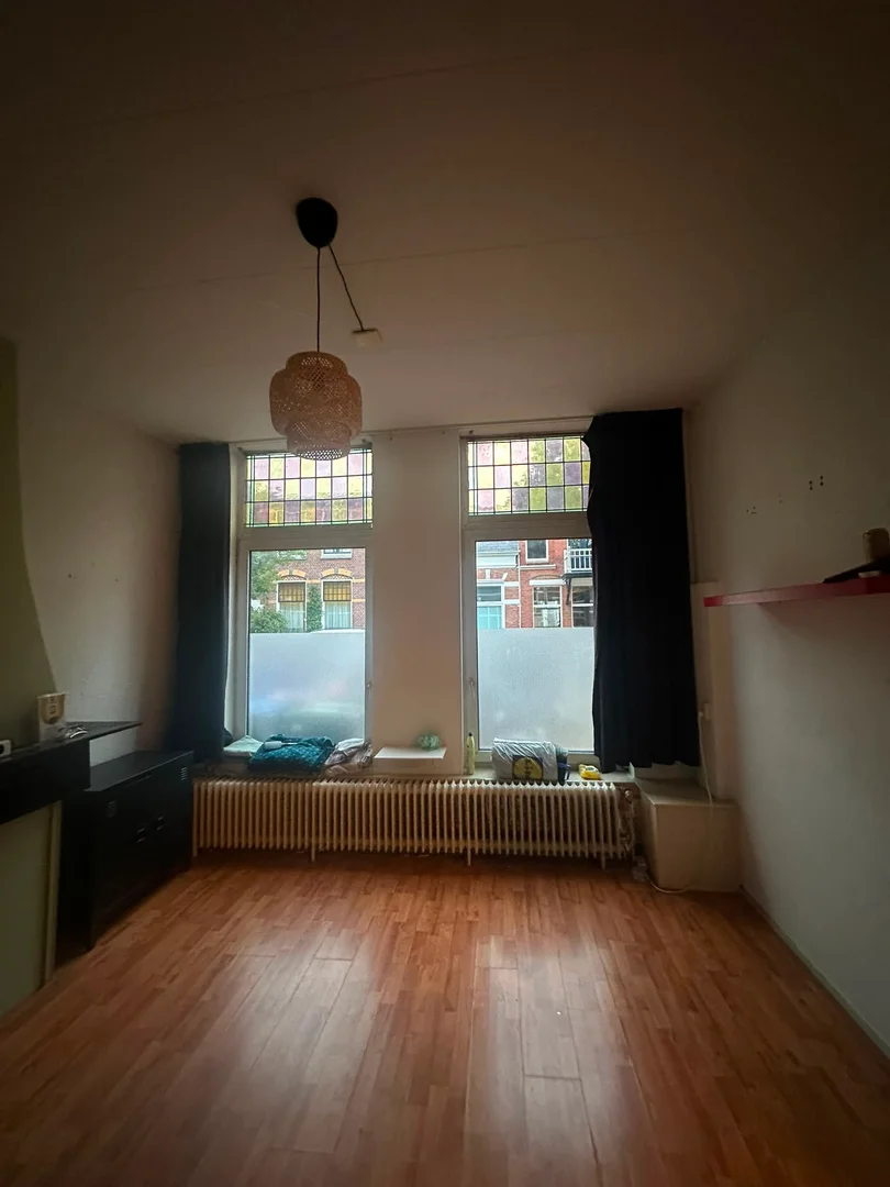 Budget-friendly student room close to campus in 