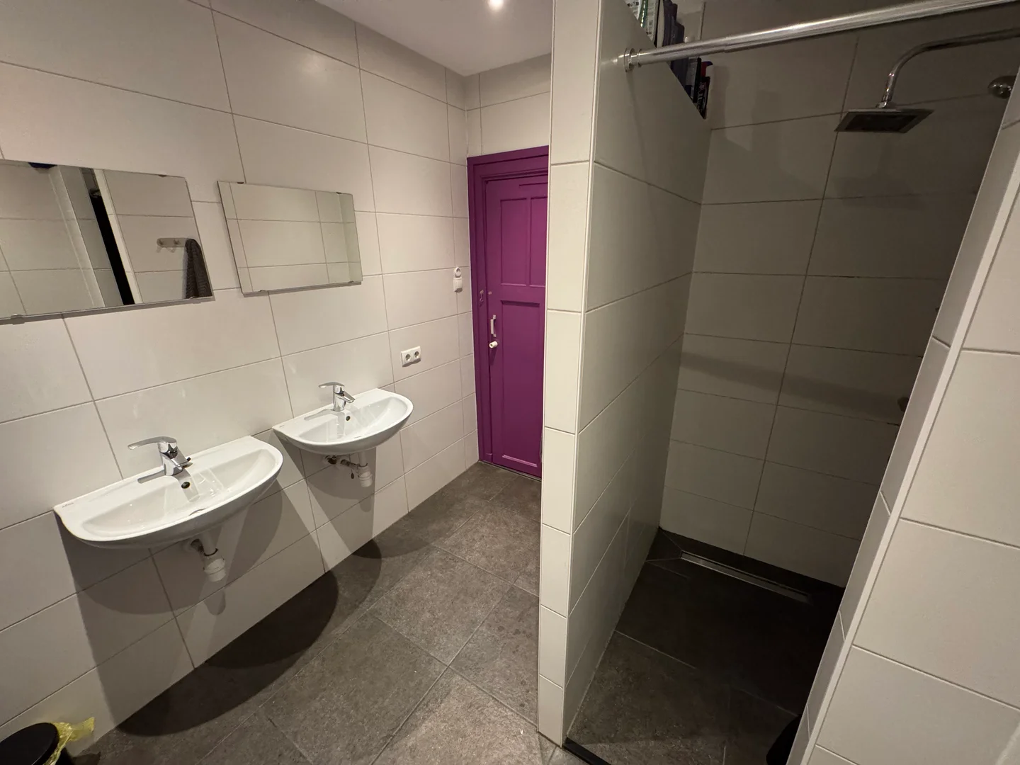 Habitación asequible para estudiantes con buena iluminación en 