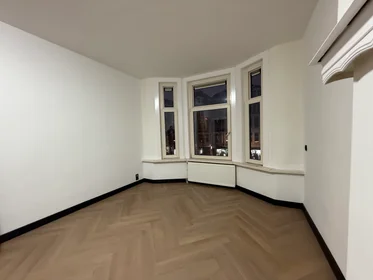Studio at Schiedamseweg, image 5 of 8