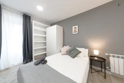Habitación privada en Calle de Carranza, imagen 1 de 10